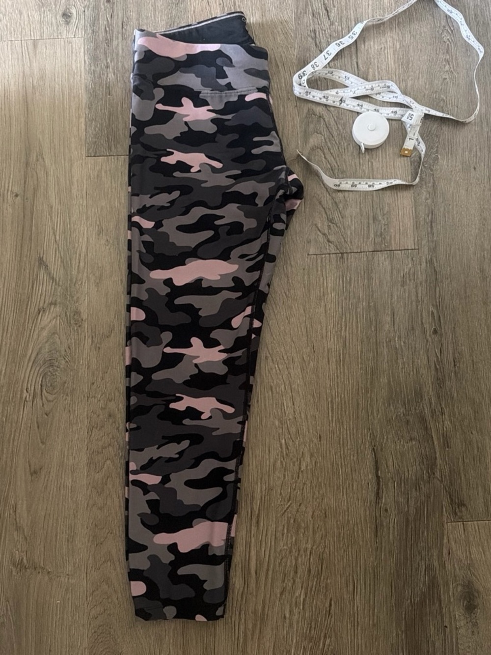Calvin Klein Pink & Gray Camo Leggings